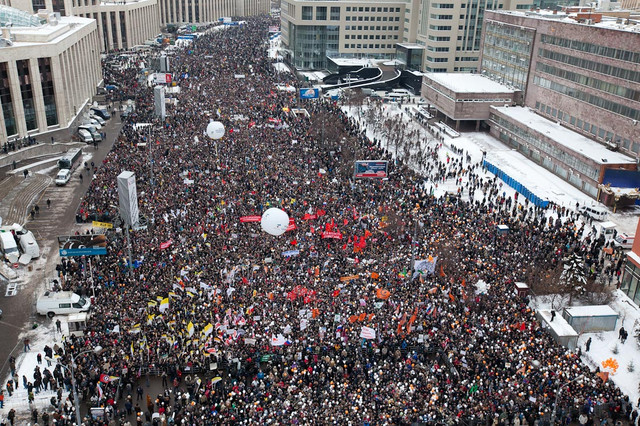 Обращение к народу: из статьи Артемия Магуна «Протестное движение 2011-12 в России:
новый популизм среднего класса»