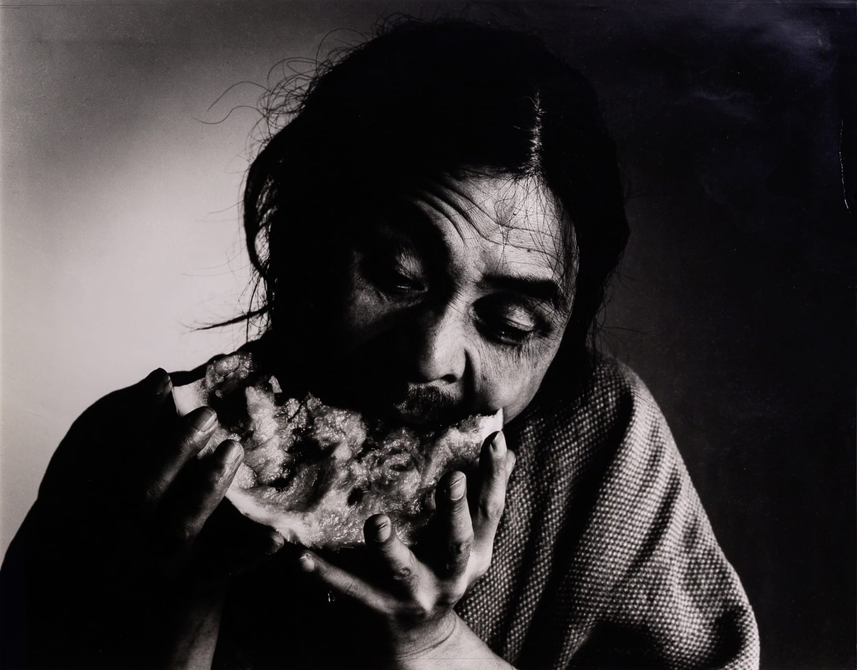 Тацуми Хидзиката. Фото: Масахиса Фукасэ (Masahisa Fukase), 1970