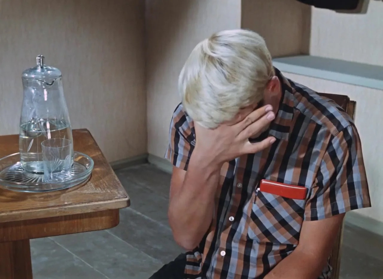 — Простите, часовню тоже я… развалил?