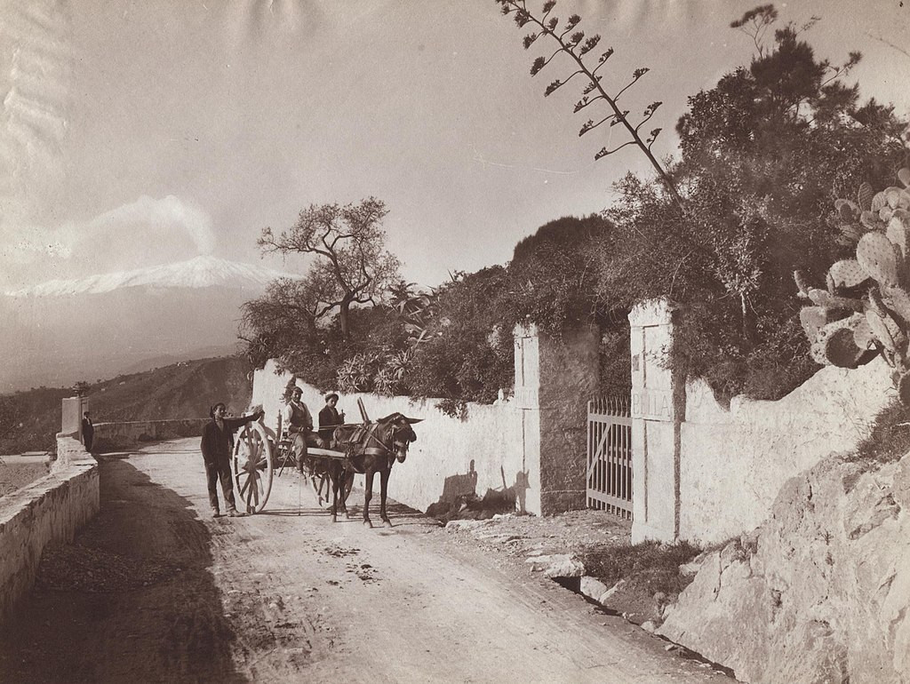 Via Pirandello in Taormina