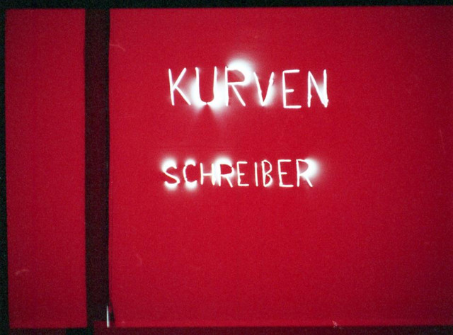 Geometry of Now: kurvenschreiber