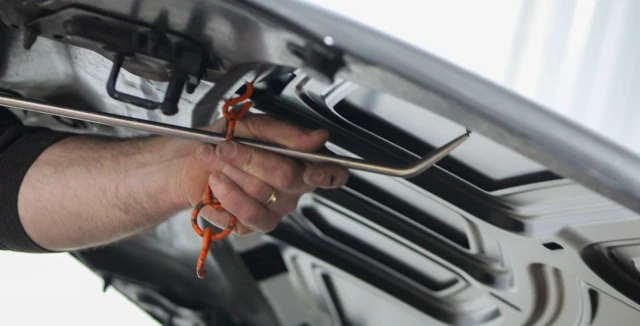 What Affects the Cost of Paintless Dent Repair?