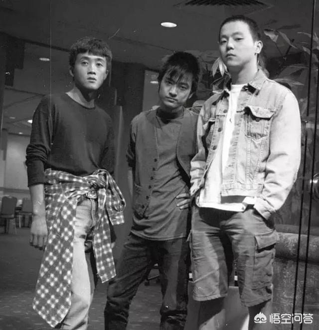 «Три корифея Мо Янь». Слева направо: Чжан Чу, Хэ Юн, Доу Вэй