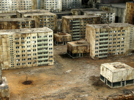 Антропология заброшенного города. Часть 2: Как Символическое пытается загладить травму Реального