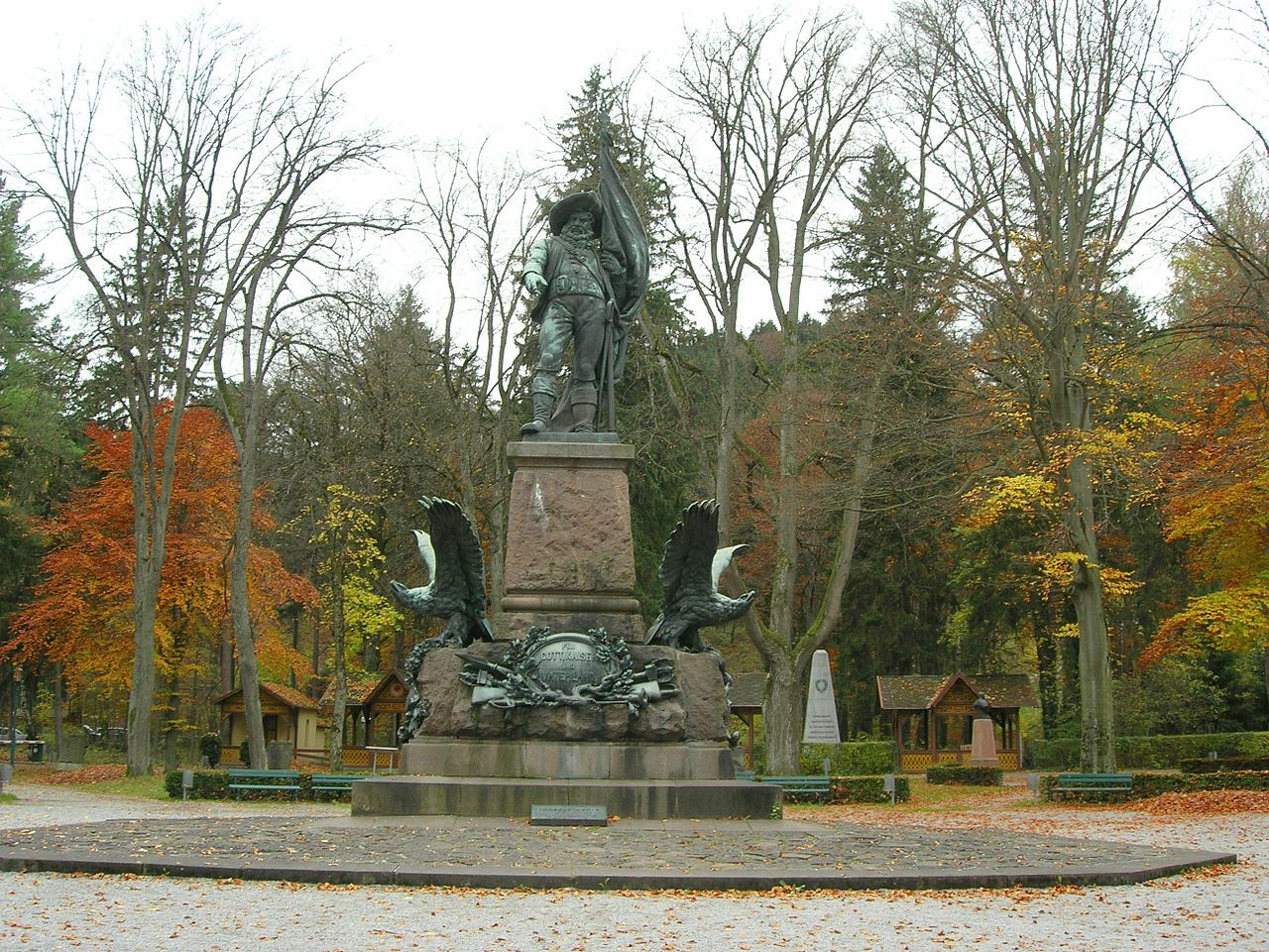 Памятник Хоферу в&nbsp;Бергиселе, близ Инсбрука, Австрия.