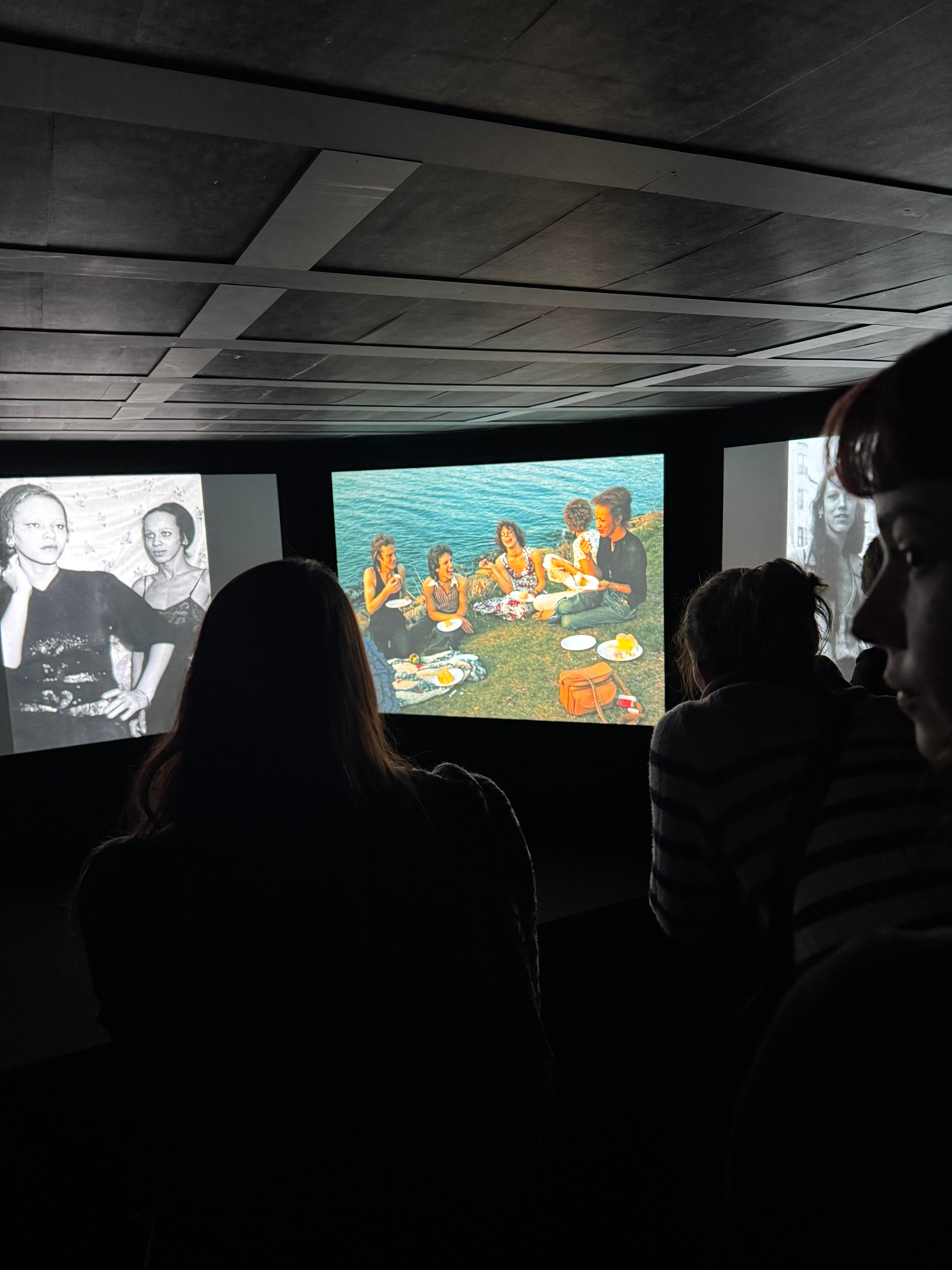 Нан Голдин «Это не кончится ничем хорошим» / фотографии экспозиции предоставлены Дэвидом Веласко