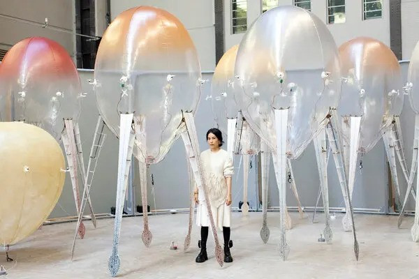 Anicka Yi