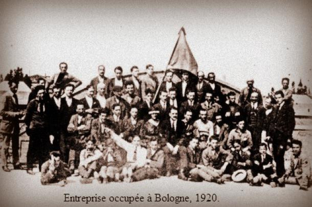 Італійські робітники часів «Червоного дворіччя», які захопили підприємство в Болоньї, 1920 р.