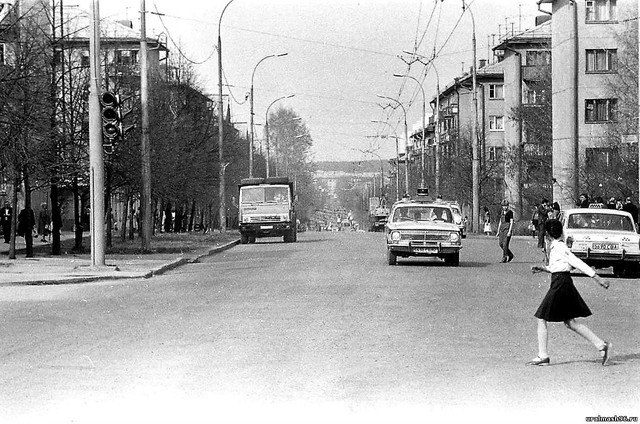 "Советское в постсоветском" в книге Александрины Ваньке The Urban Life of Workers in Post-Soviet Russia: Engaging in Everyday Struggle 