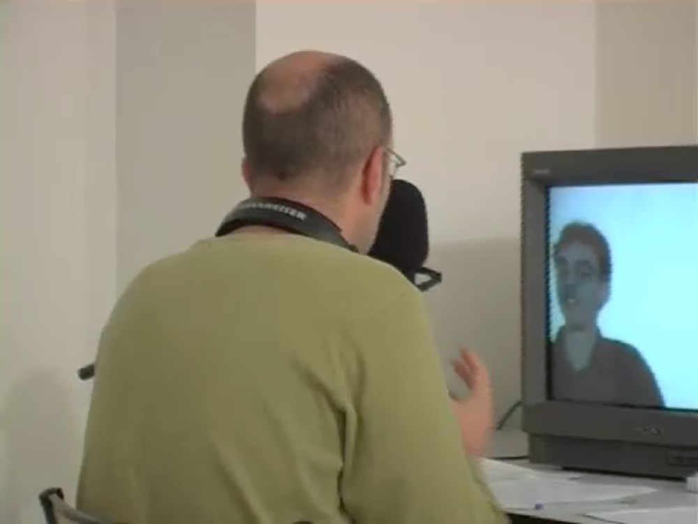 Кадр из Une bonne manière de commencer, c’est de se donner un mythe: Гюг Шоплен и Жиль Греле