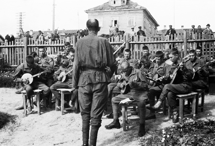 Соловецкий лагерь особого назначения. Фото Михаила Пришвина, 1933&nbsp;год