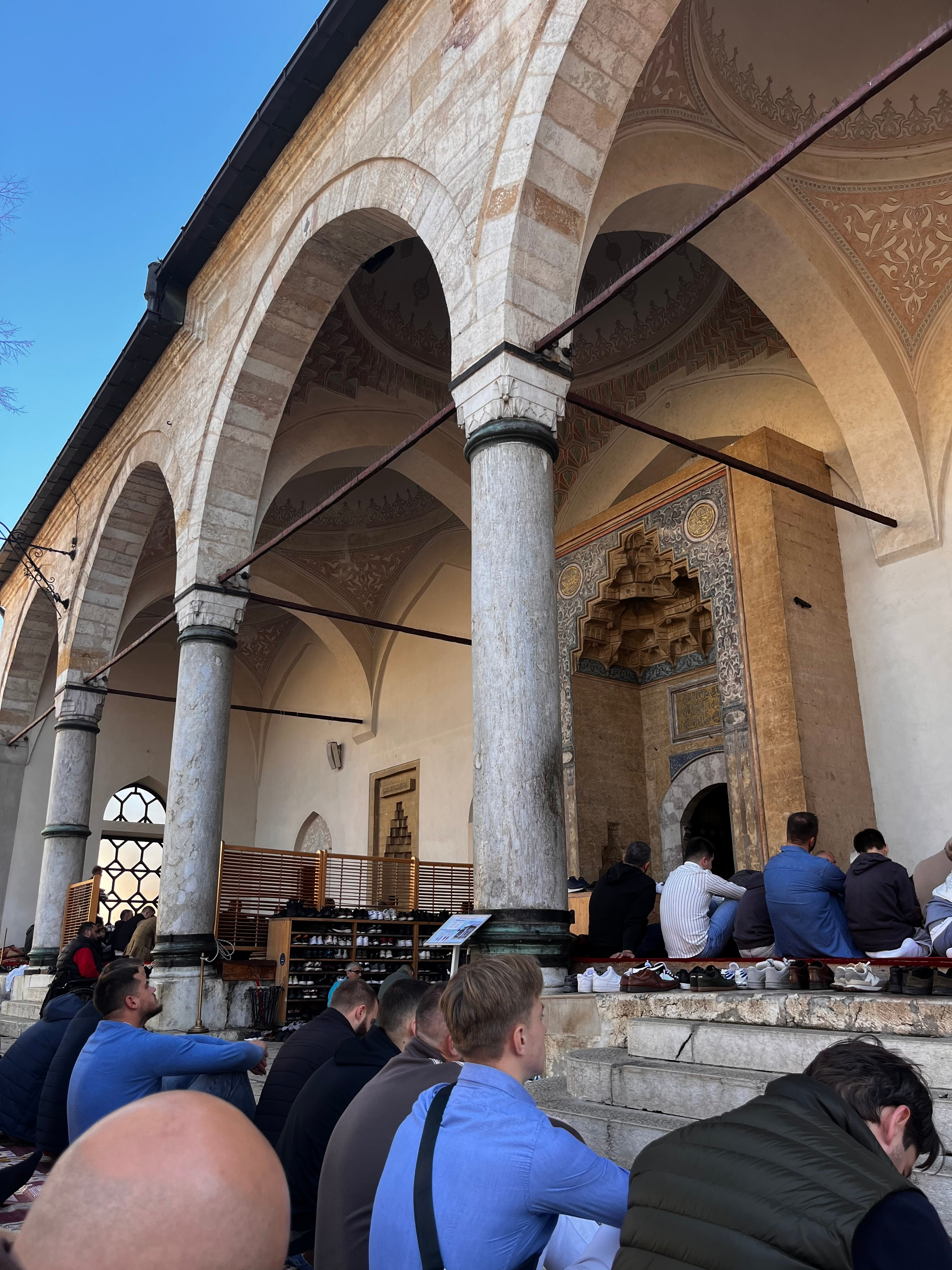 Джума намаз в Сараево, Босния и Герцоговина.